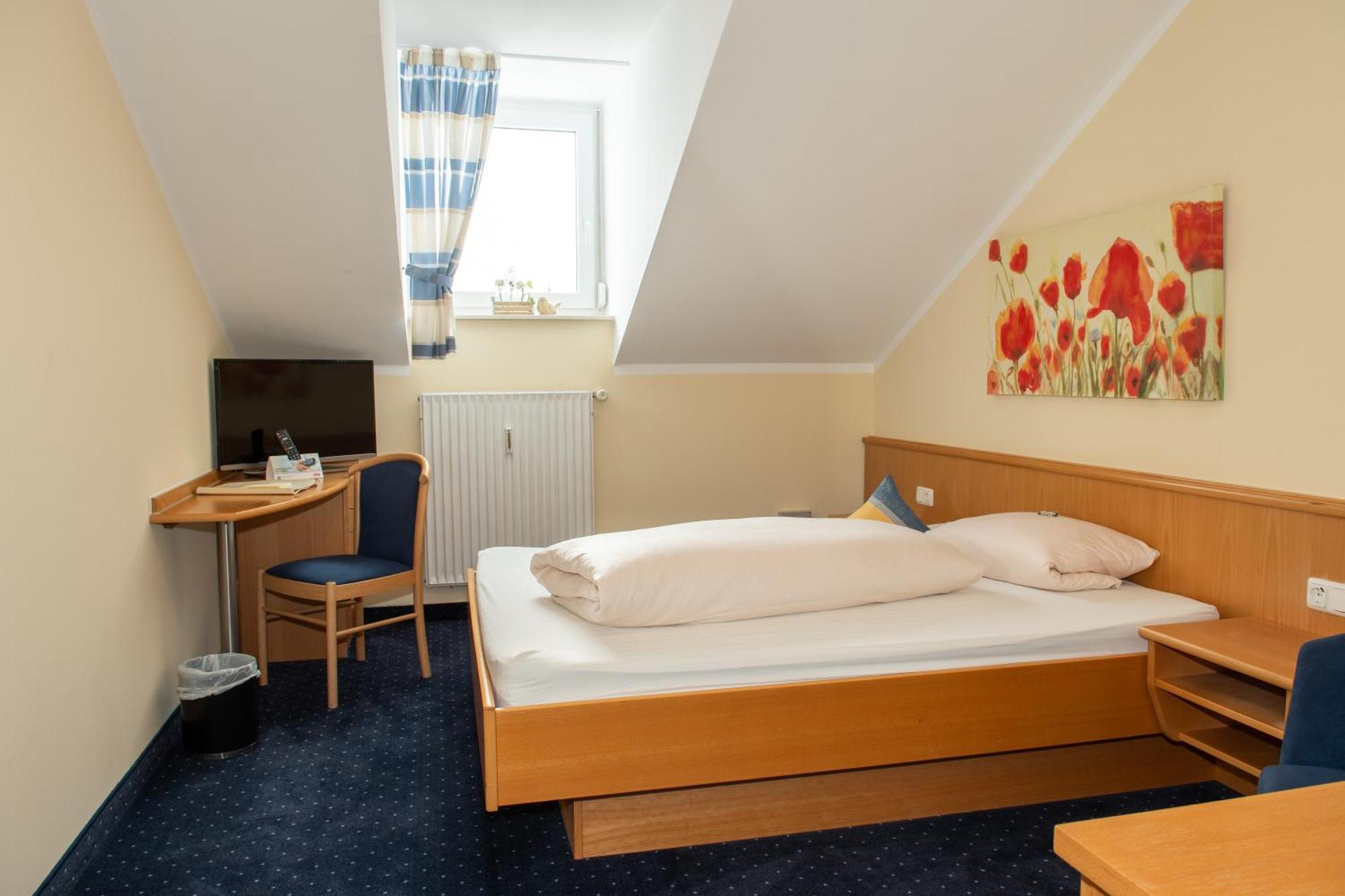 Hotel Bockmaier Oberpframmern Eksteriør bilde